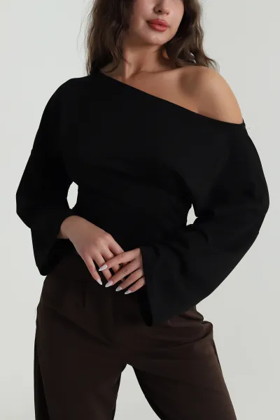 Siyah Kayık Yaka Oysho Kadın Bluz 485733