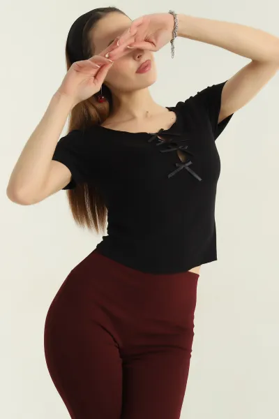 Siyah Kurdela Tasarım Bluz 357407