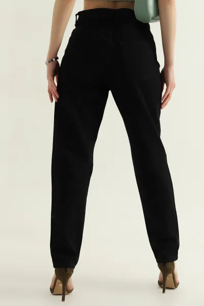 Siyah Likralı Cep Detay Kadın Mom Kot Pantolon 362599