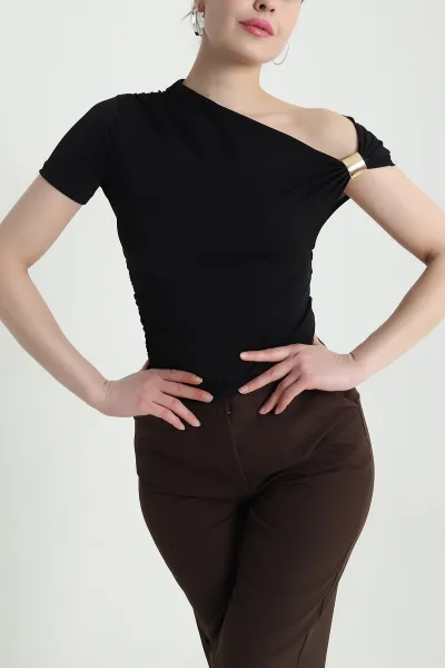Siyah Likralı Tokalı Sandy Kadın Bluz 452626