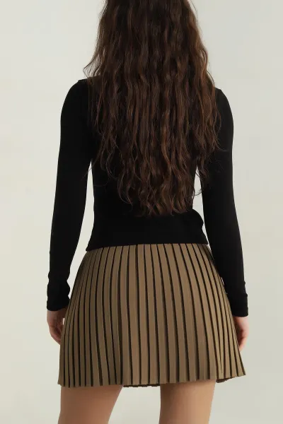 Siyah Modal Polo Yaka Kadın Bluz 412802