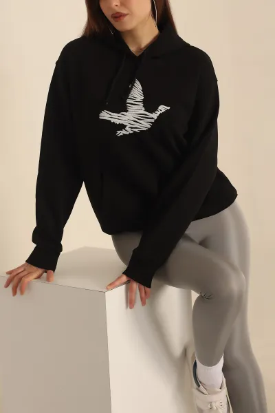 siyah-nakis-detay-sardonlu-sweat-237585