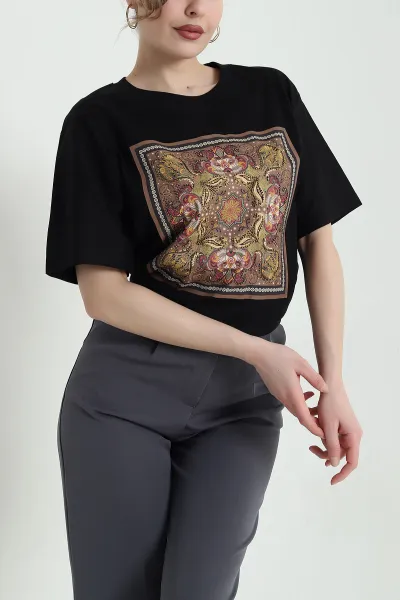 Siyah Oversize Bisiklet Yaka Taşlı Süprem Kadın Tişört 447097