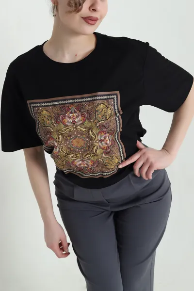 Siyah Oversize Bisiklet Yaka Taşlı Süprem Kadın Tişört 447097
