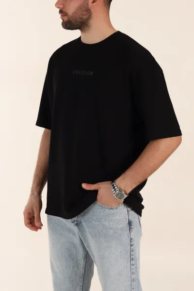 Siyah Oversize Oysho Kumaş Kabartma Yazılı Erkek Tişört 365097