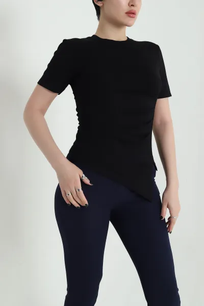 Siyah Pileli Asimetrik Kesim Kadın Bluz 456011