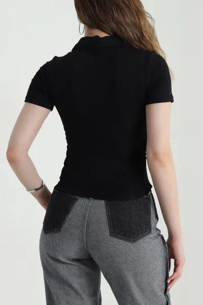 Siyah Polo Yaka Büzgülü Viskon Kadın Bluz 473790