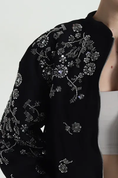 Siyah Pul Nakış Detay Işık Kadife Kadın Bomber 491564