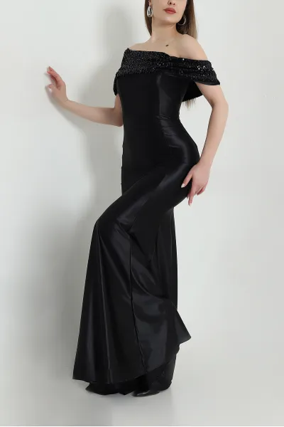 Siyah Pullu Saten Kayık Yaka Balık Model Kadın Abiye 471464