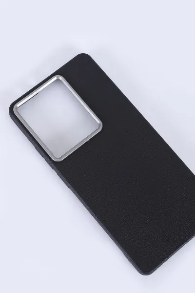 Siyah Redmi Note 13 Pro 4G Uyumlu Armory Serisi Sert Slikon Telefon Kılıfı 390363