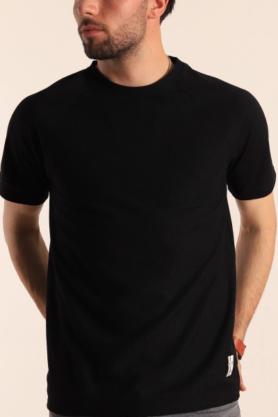 Siyah Reglan Kol Mikro Delikli Erkek Tişört 187735