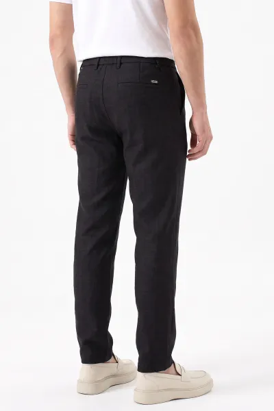 Siyah Regular Fit Belden Bağlamalı Erkek Pantolon 493175