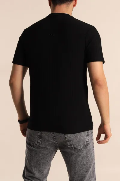 Siyah Regular Fit Jakarlı Çizgi Dokulu Erkek Tişört 260477