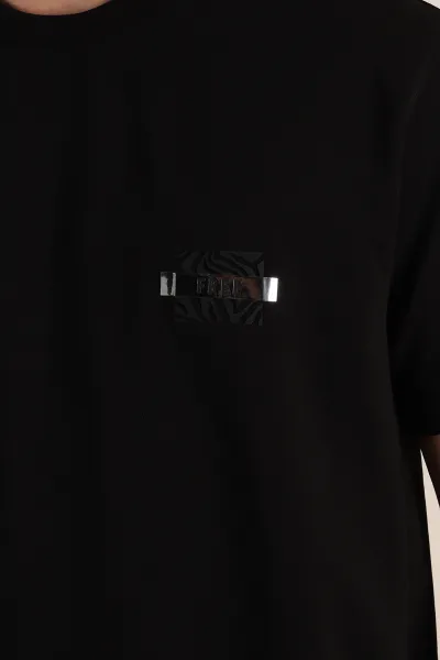 Siyah Relaxed Fit Baskılı Yazı Detaylı Erkek Tişört 358544