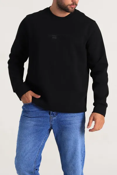 siyah-relaxed-fit-iki-ip-yazi-detayli-basic-erkek-sweatshirt-299861