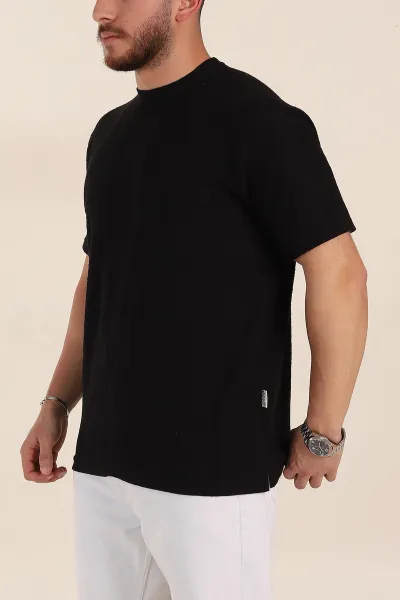 Siyah Relaxed Fit Kabartma Desenli Erkek Tişört 358219