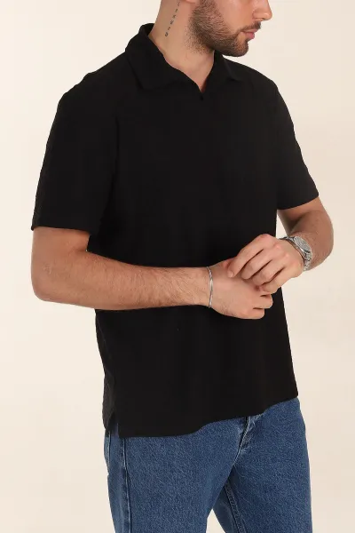 Siyah Relaxed Fit Kabartma Desenli Patlı Polo Yaka Erkek Tişört 358021