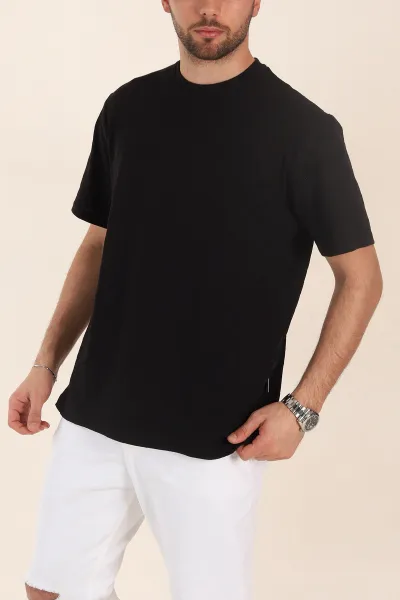 Siyah Relaxed Fit Kare Dokulu Erkek Tişört 358000