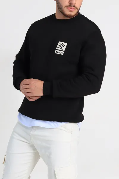 siyah-relaxed-fit-uc-ip-sardonlu-kabartma-detayli-erkek-sweatshirt-309876