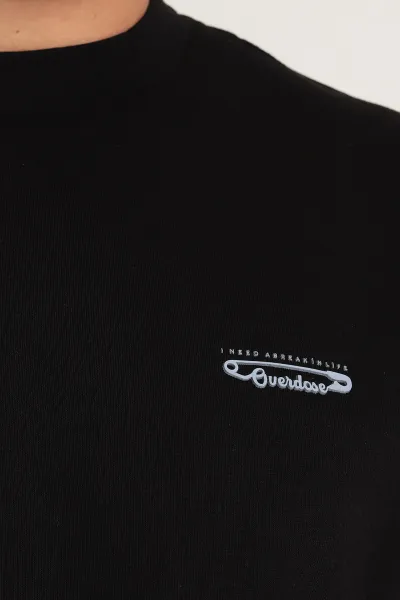 Siyah Relaxed Fit Üç İp Şardonlu Kabartma Yazı Detay Erkek Sweatshirt 310403