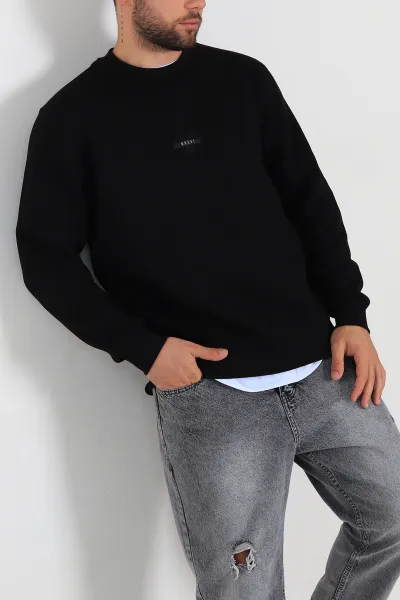 siyah-relaxed-fit-uc-ip-sardonlu-logo-detayli-erkek-sweatshirt-309854