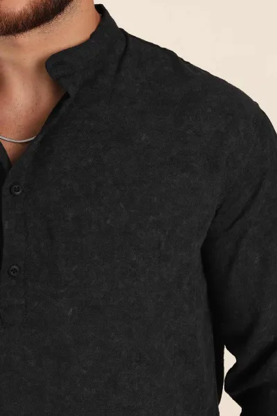 Siyah Relaxed Fit Yarım Düğmeli Hakim Yaka Uzun Kollu Erkek Gömlek 369360