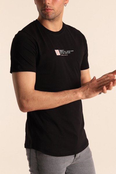 Siyah Slim Fit Kabartma Yazı Detay Erkek Tişört 181956