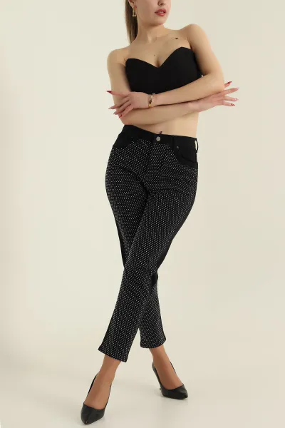 Siyah Taşlı Cepli Mom Kadın Kot Pantolon 424160