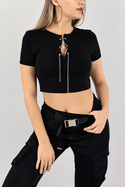 siyah-tasli-zincirli-yaka-crop-108565