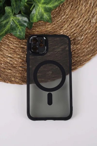 siyah-teknocase-iphone-11-uyumlu-wesley-case-serisi-magsafe-ozellikli-transparan-sert-silikon-telefon-kilifi-430579