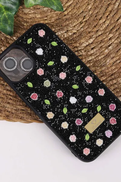 Siyah TeknoCase İPhone 13 Uyumlu Rose Diamond Case Serisi Gül Desenli Lens Hediyeli Sert Silikon Telefon Kılıfı 450123