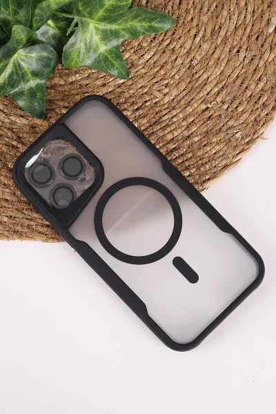 Siyah TeknoCase İphone 14 Pro Max Uyumlu Matte Guard Serisi Lens Korumalı Silikon Telefon Kılıfı 472464