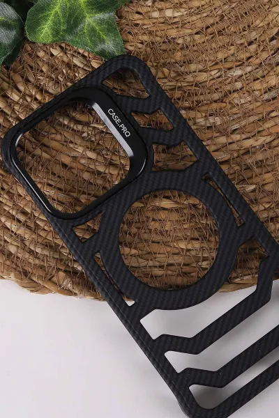 Siyah TeknoCase İPhone 15 Pro Uyumlu Creative Fiber Case Serisi Lens Hediyeli Vakumlu Sert Silikon Telefon Kılıfı 430909