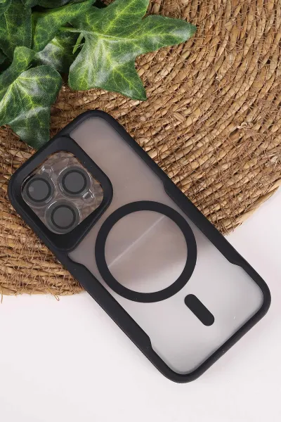 Siyah TeknoCase İphone 15 Pro Uyumlu Matte Guard Serisi Lens Korumalı Silikon Telefon Kılıfı 472452