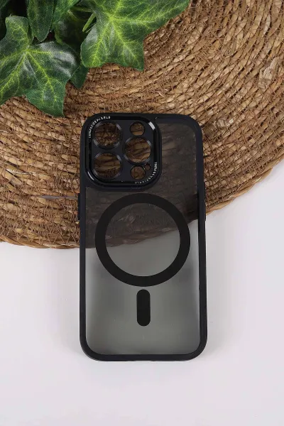 Siyah TeknoCase İPhone 15 Pro Uyumlu Wesley Case Serisi Magsafe Özellikli Transparan Sert Silikon Telefon Kılıfı 430602