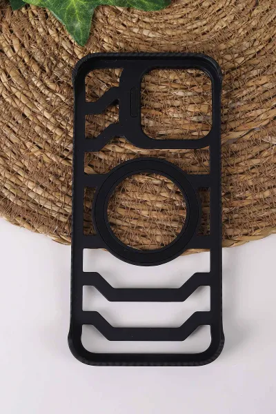Siyah TeknoCase İPhone 16 Pro Max Uyumlu Creative Fiber Case Serisi Lens Hediyeli Vakumlu Sert Silikon Telefon Kılıfı 430925
