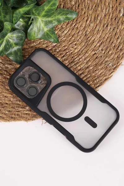 Siyah TeknoCase İphone 16 Pro Uyumlu Matte Guard Serisi Lens Korumalı Silikon Telefon Kılıfı 472475