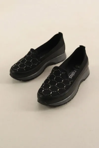 Siyah Termo Taban Taş Tasarımlı Kadın Babet Ayakkabı 435925