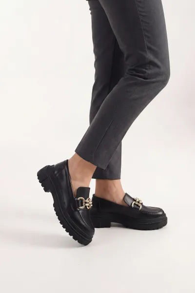 Siyah Toka Detaylı Kadın Loafer Ayakkabı 431126