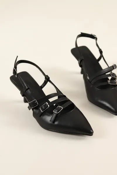 Siyah Tokalı Kemer Detaylı İnce Topuklu Ayakkabı 257399