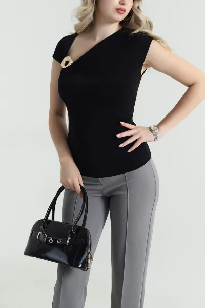 Siyah Tokalı Sandy Kadın Bluz 465392