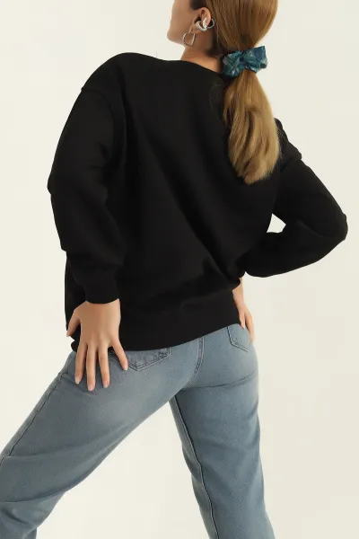 Siyah Üç İp Nakışlı Pullu Bayan Sweat 306166