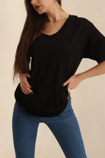 Siyah V Yaka Bayan Tişört 245508