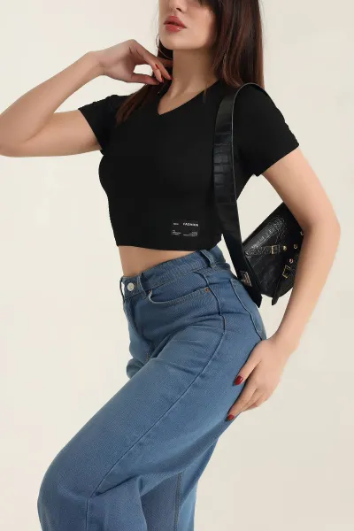 siyah-v-yaka-gofre-crop-bluz-337381