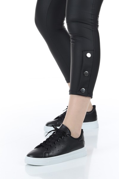 siyah-yani-delikli-spor-ayakkabi-162474