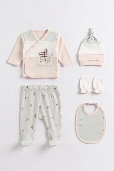 Su Yeşili (0-3 Ay) Yıldız Nakışlı Kutulu Erkek Bebek Hastane Çıkış Seti 5'li Zıbın Set 475405