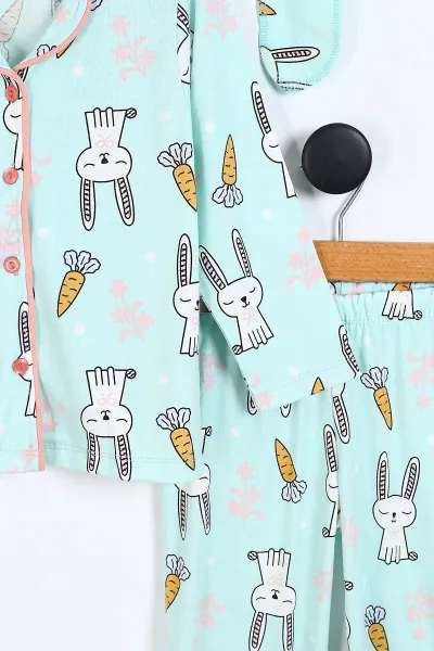 Su Yeşili (4-12 Yaş) Tavşan Baskılı Ön Düğmeli Göz Bandı Detaylı Kız Çocuk Pijama Takım 337919