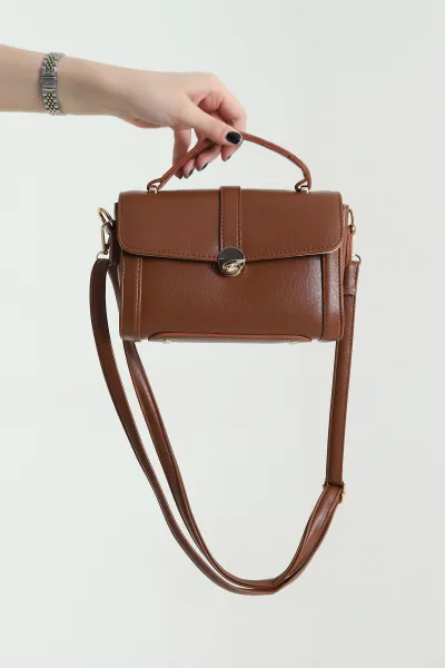Taba Kırışık Dokulu Kilit Kapaklı Kadın El Kol ve Omuz Çantası 457981