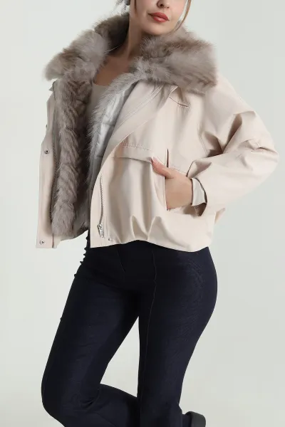 Taş Yakası Kürklü Kadın Mont 490417