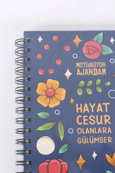 Tasarımlı Spiralli Sticker'lı Tarihsiz Konuşan Ajanda - Haftalık Planlayıcı Defter 393045